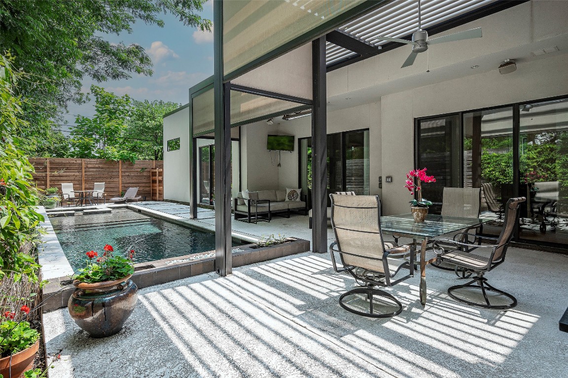4336 Taos Road Dallas TX 75209