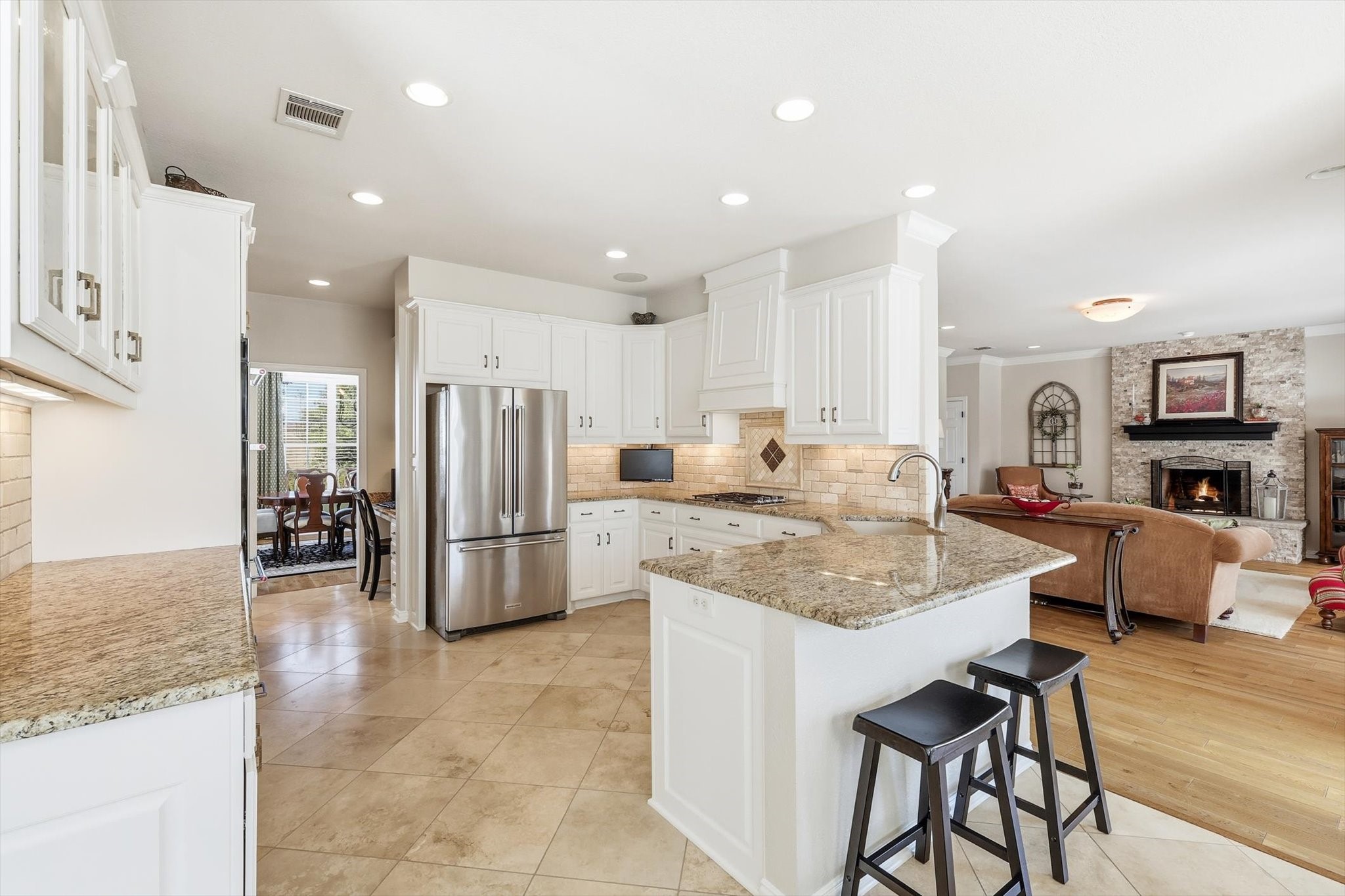 801 Bent Tree Drive Euless TX 76039