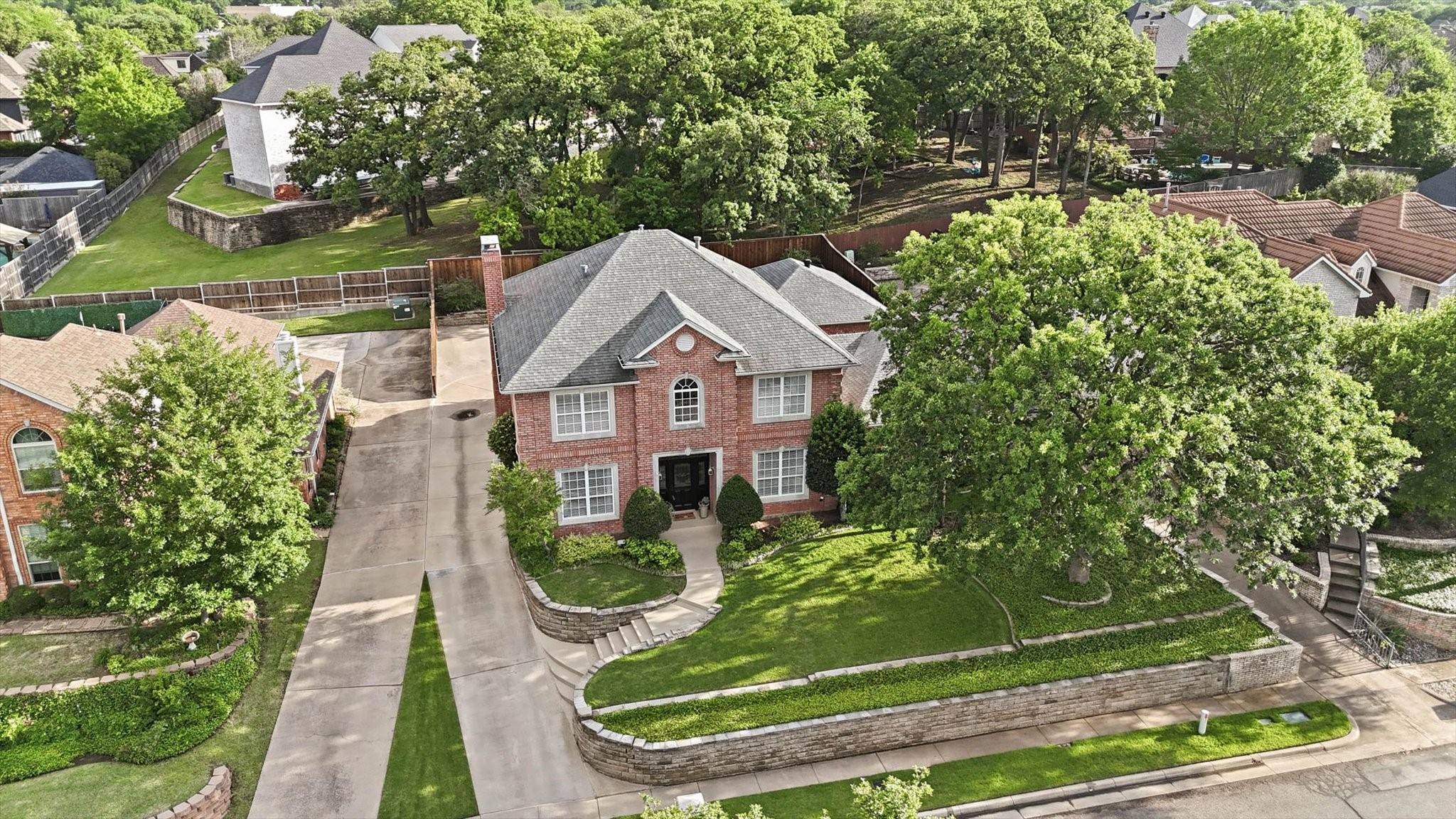 801 Bent Tree Drive Euless TX 76039