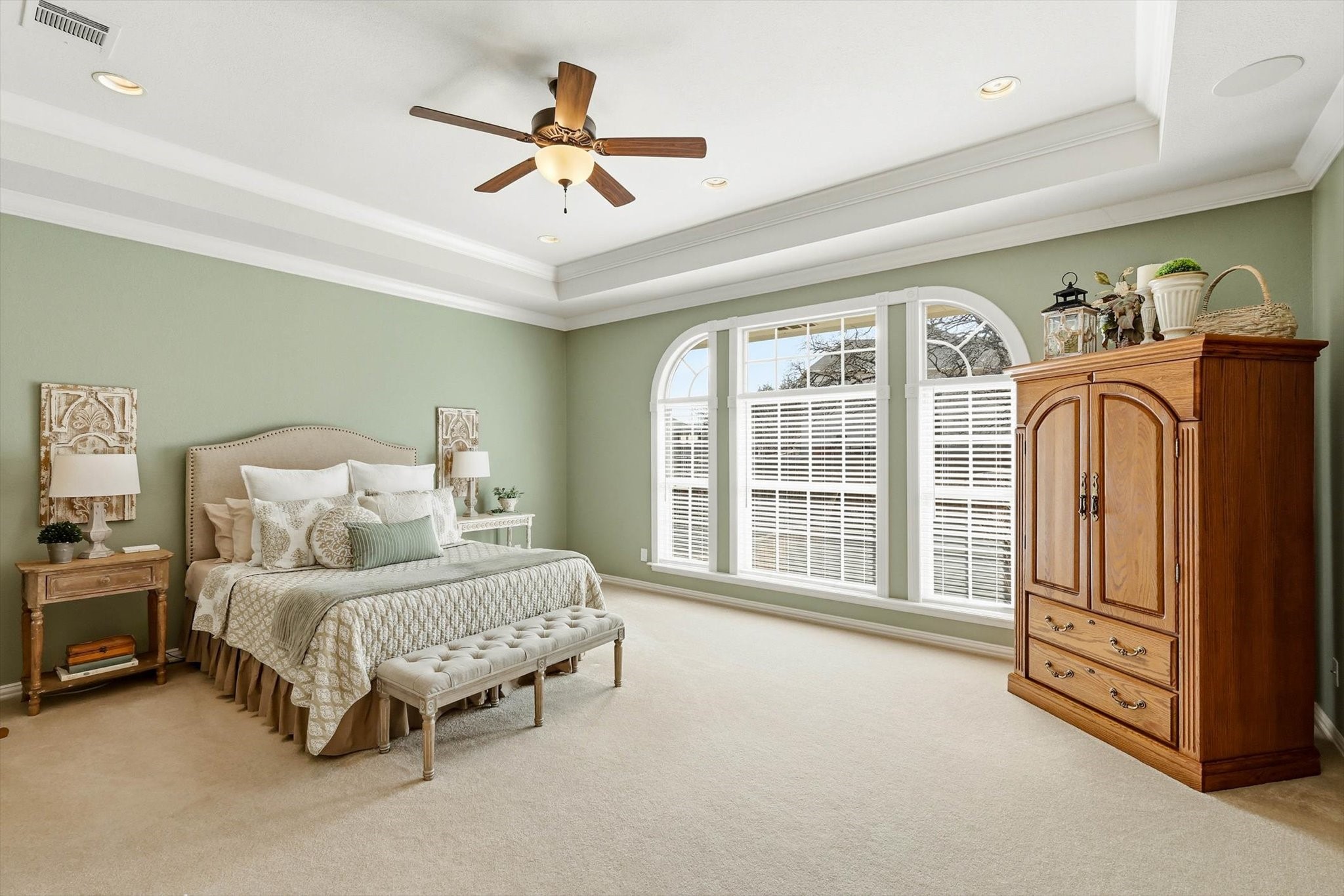 801 Bent Tree Drive Euless TX 76039