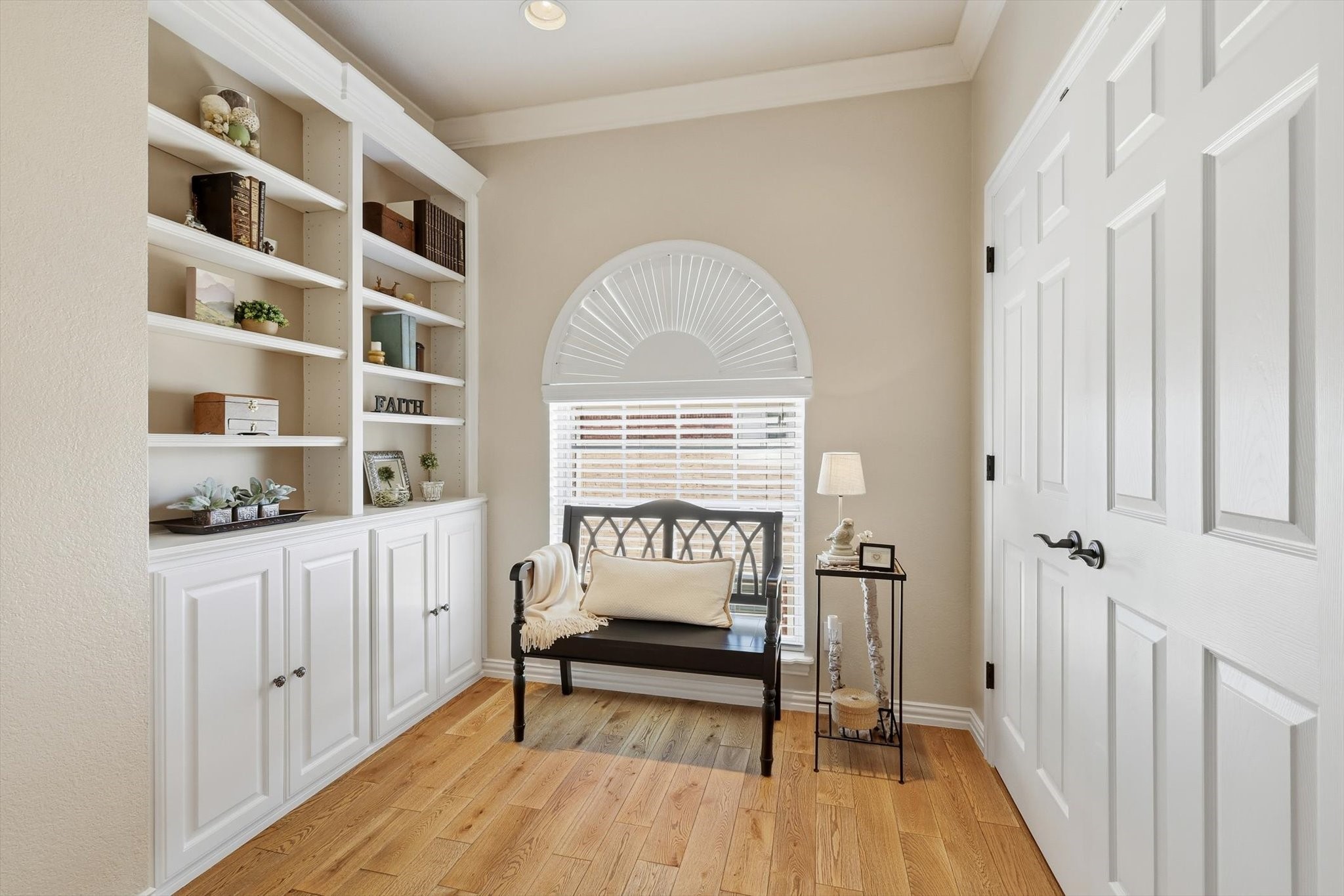 801 Bent Tree Drive Euless TX 76039
