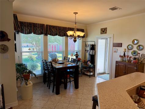 1333 E Highland Road Waxahachie TX 75167