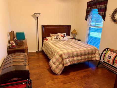 1333 E Highland Road Waxahachie TX 75167