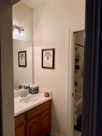 1333 E Highland Road Waxahachie TX 75167