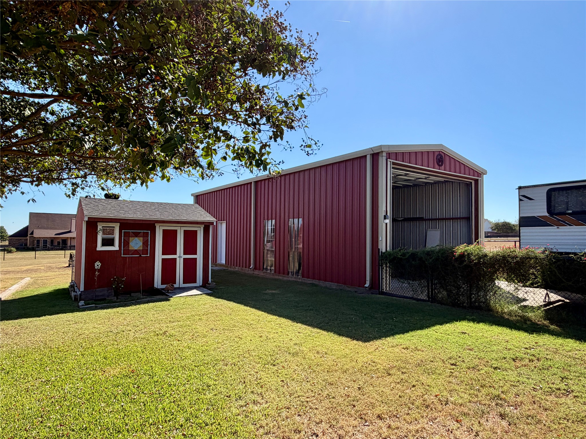 1333 E Highland Road Waxahachie TX 75167