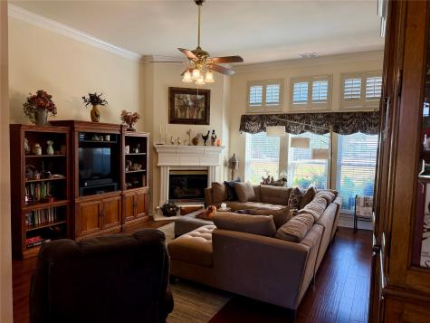 1333 E Highland Road Waxahachie TX 75167