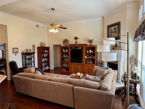 1333 E Highland Road Waxahachie TX 75167