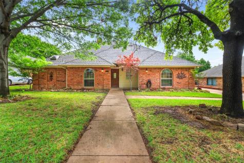 7504 Kingswood Court North Richland Hills TX 76182