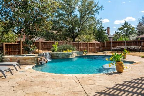 404 Earlston Court Mckinney TX 75071