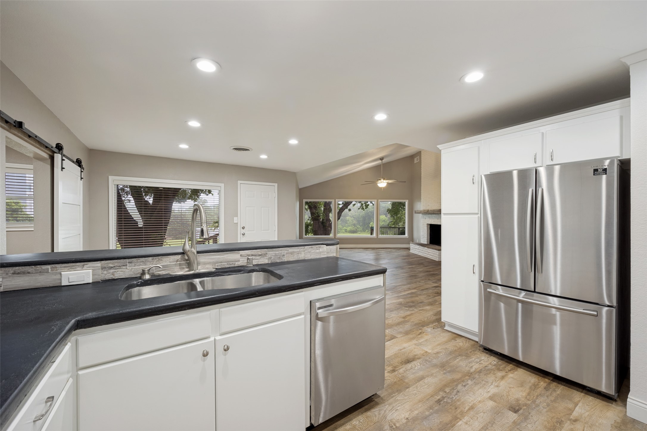 2121 E Pecan Lane Plano TX 75074