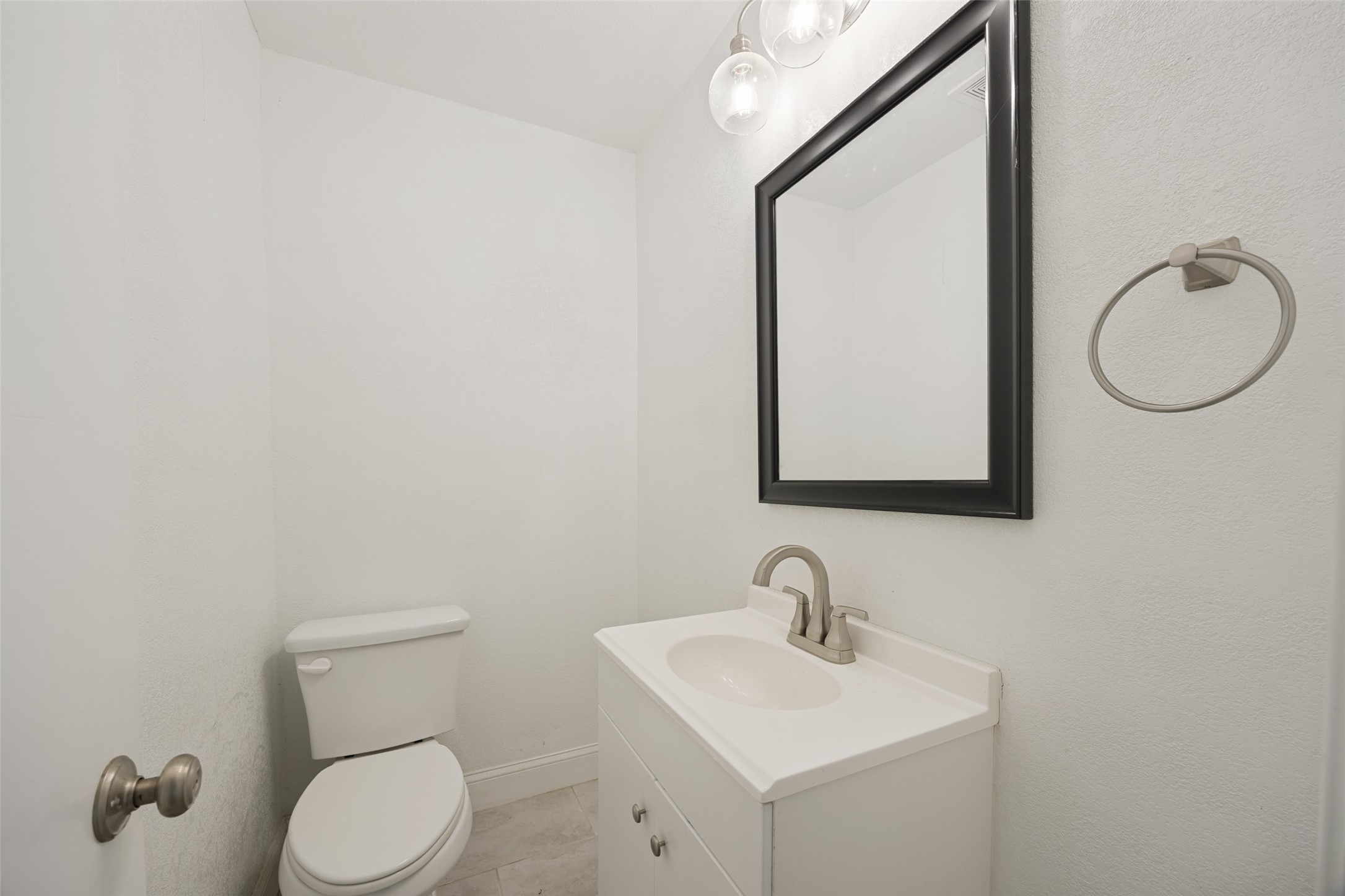2121 E Pecan Lane Plano TX 75074