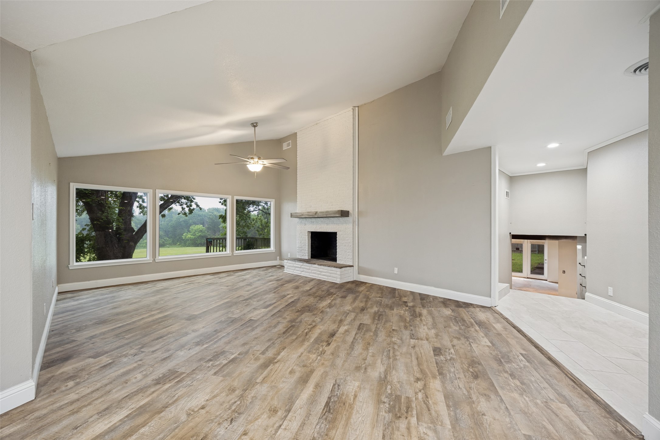 2121 E Pecan Lane Plano TX 75074
