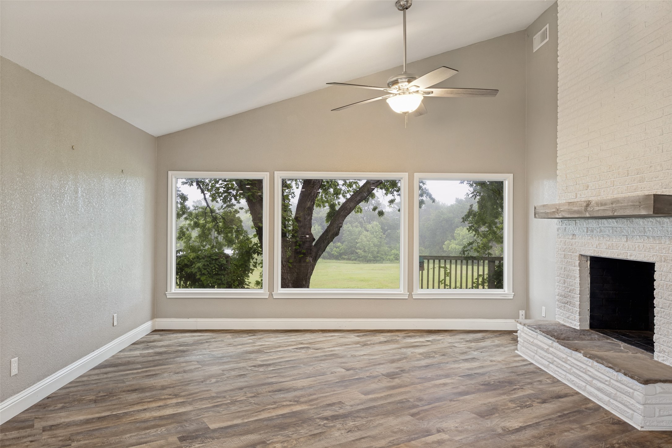 2121 E Pecan Lane Plano TX 75074