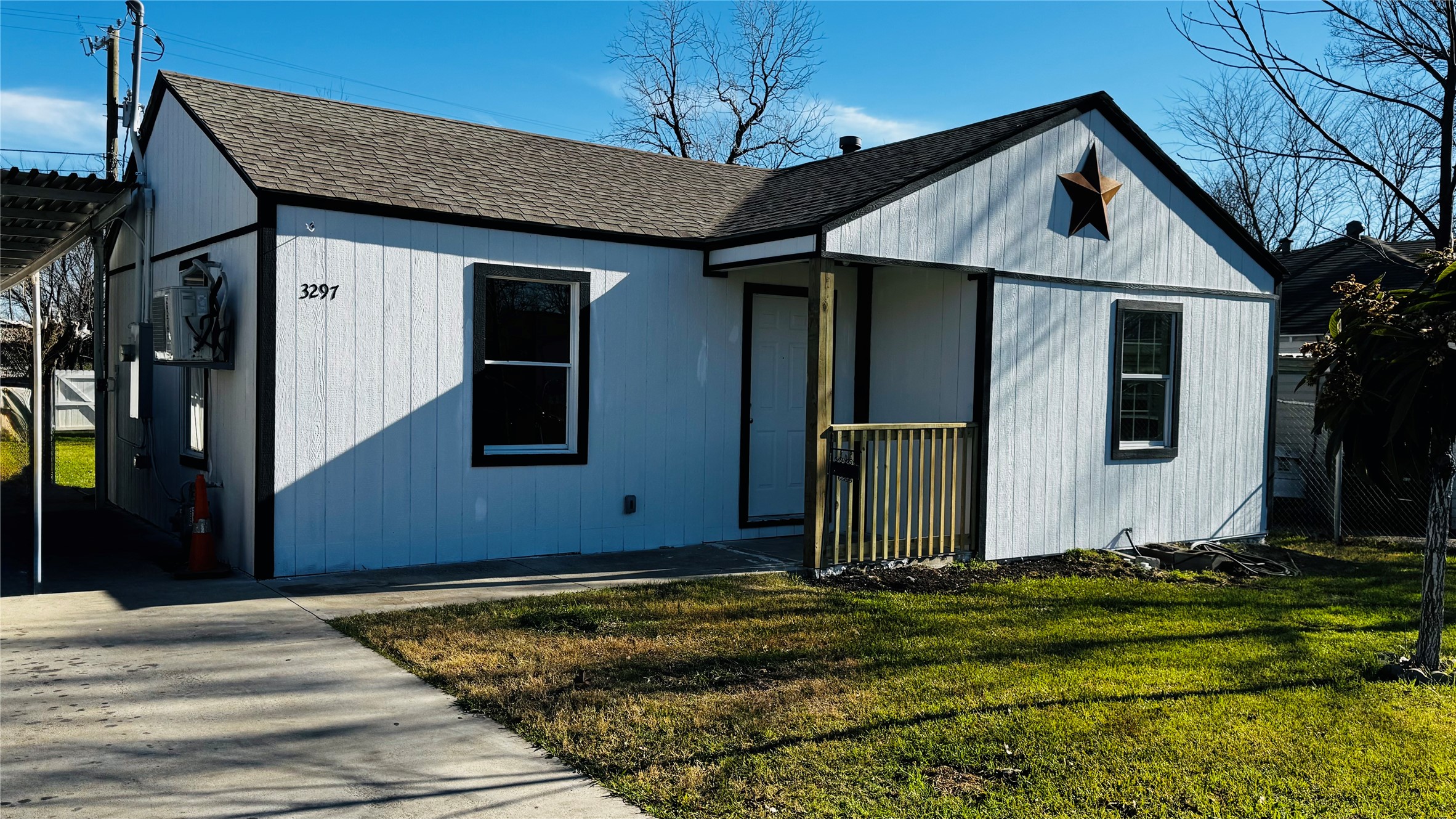 3297 Todd Avenue Fort Worth TX 76110