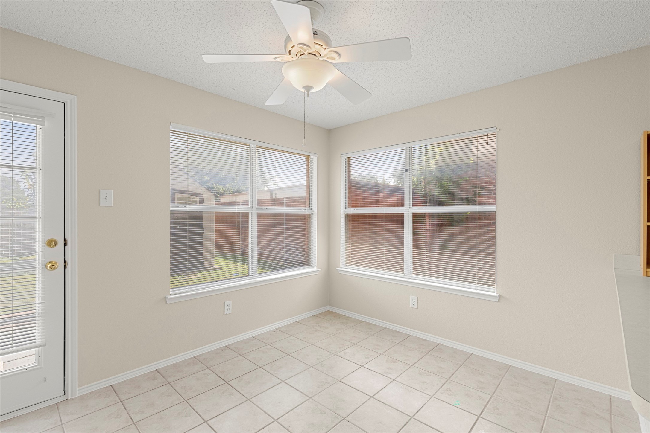308 Valley Ridge Drive Red Oak TX 75154