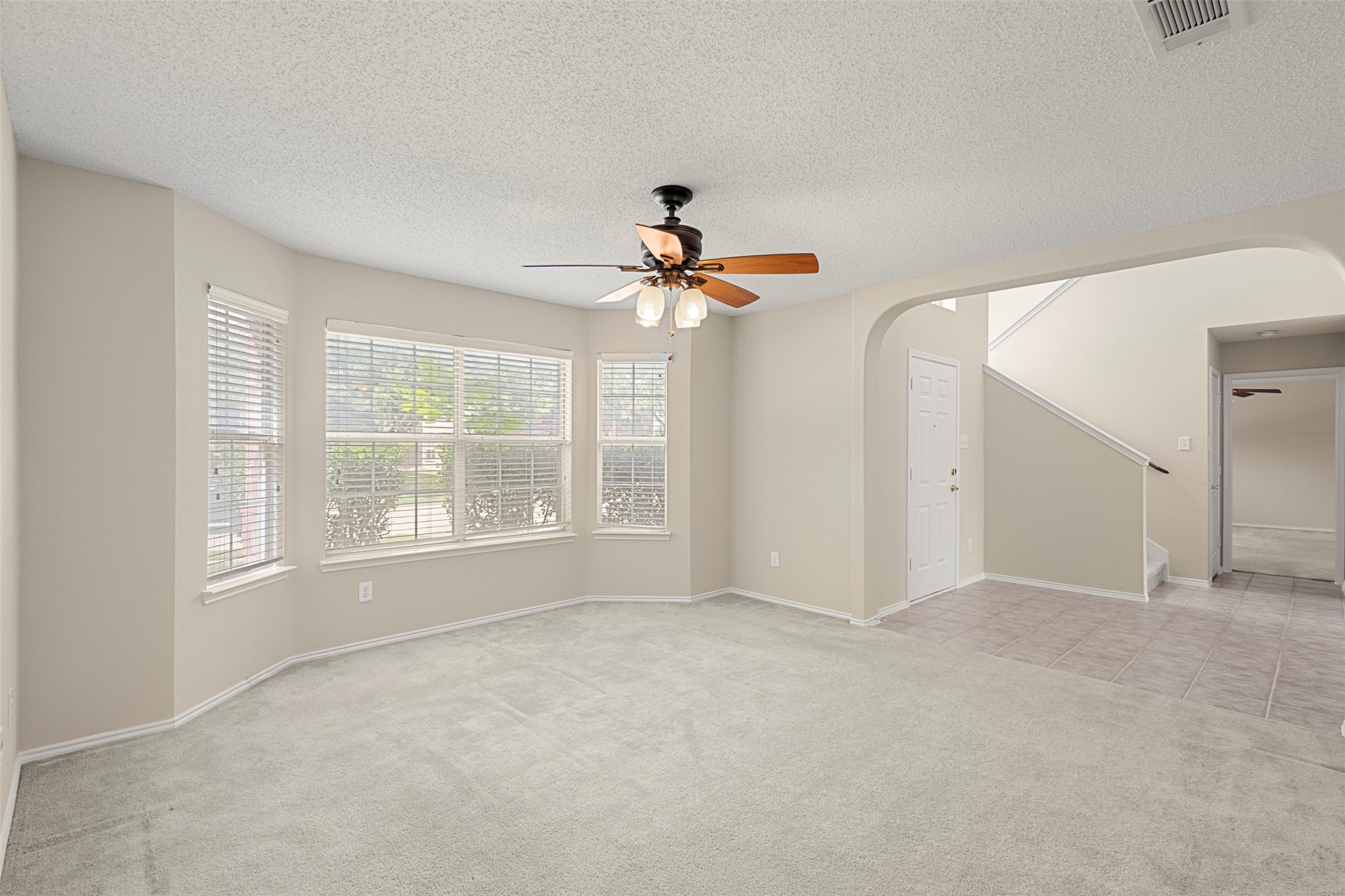 308 Valley Ridge Drive Red Oak TX 75154
