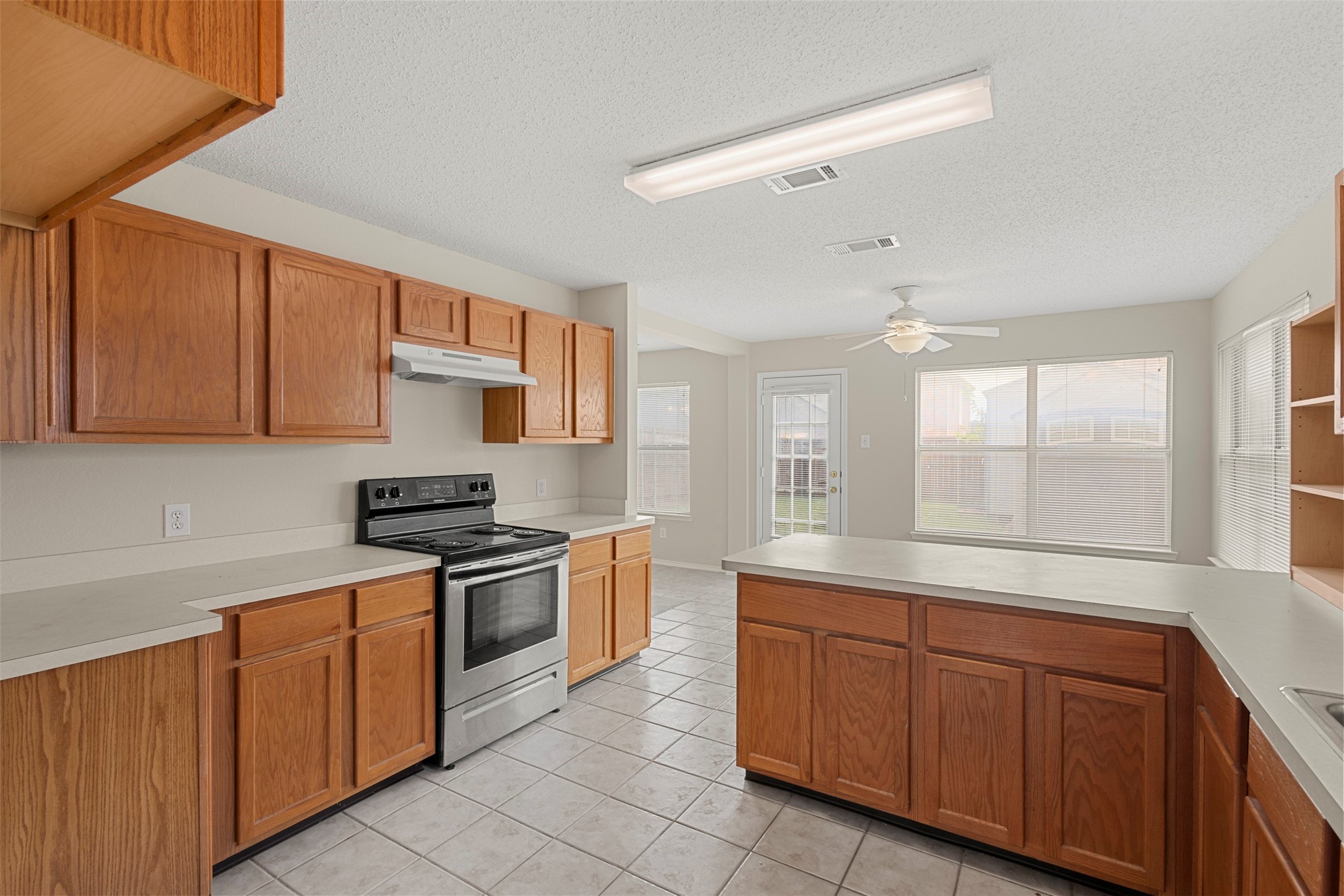 308 Valley Ridge Drive Red Oak TX 75154