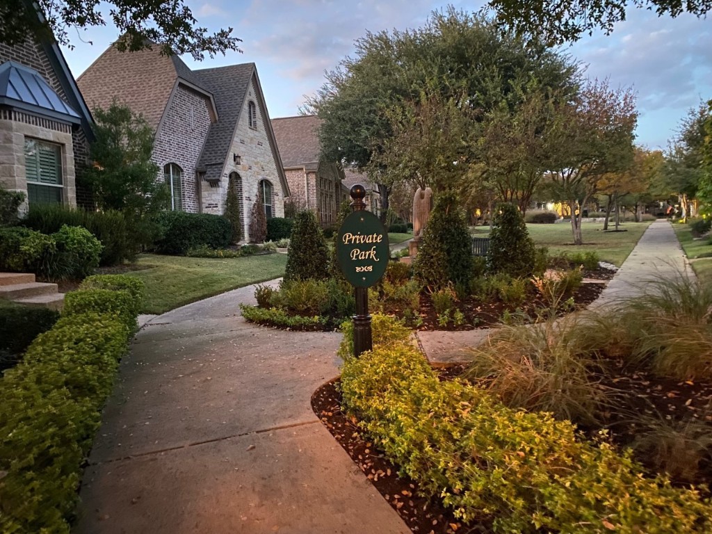 825 Cloister Way Mckinney TX 75069