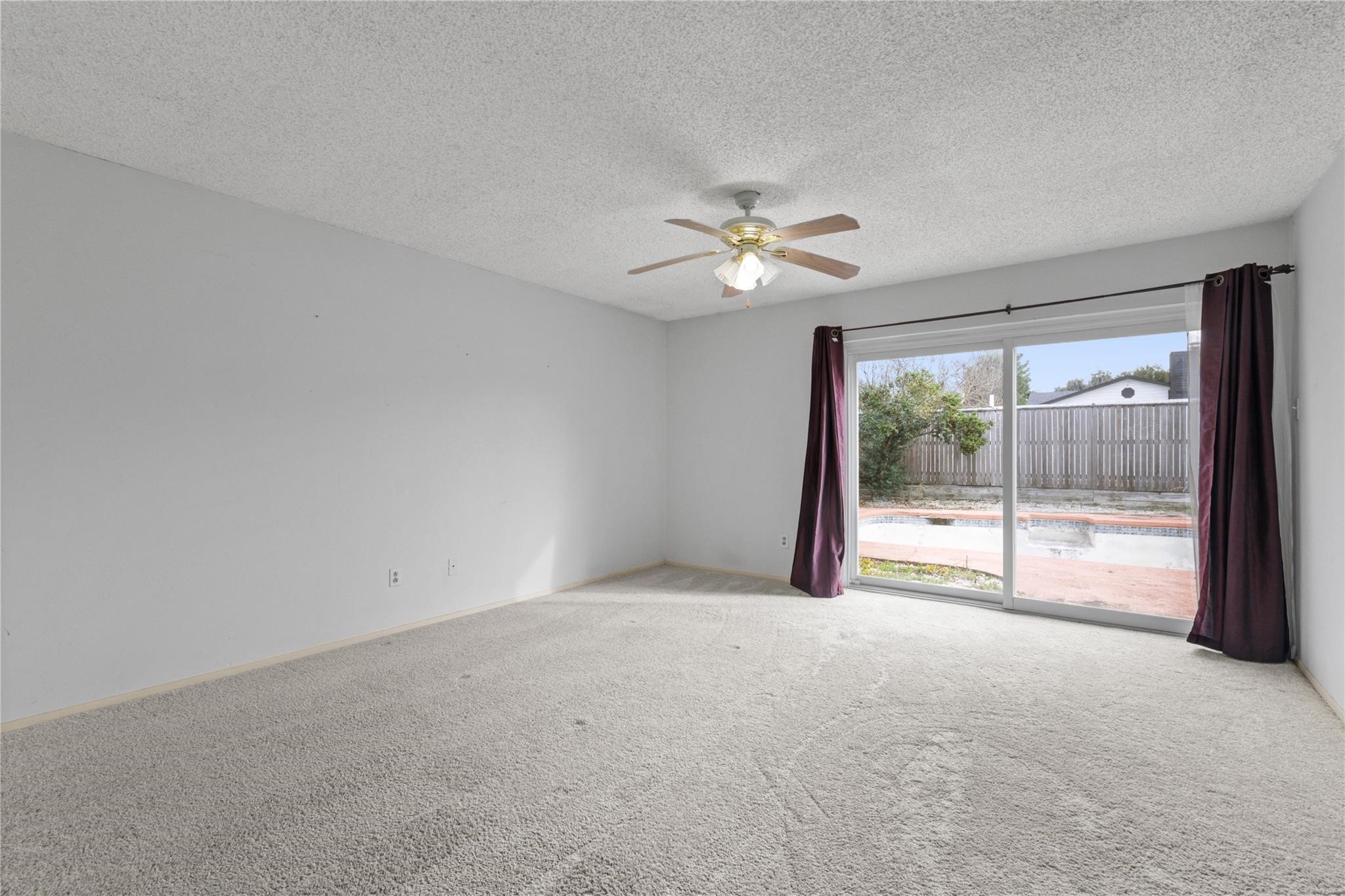 1722 Plantation Road Garland TX 75044
