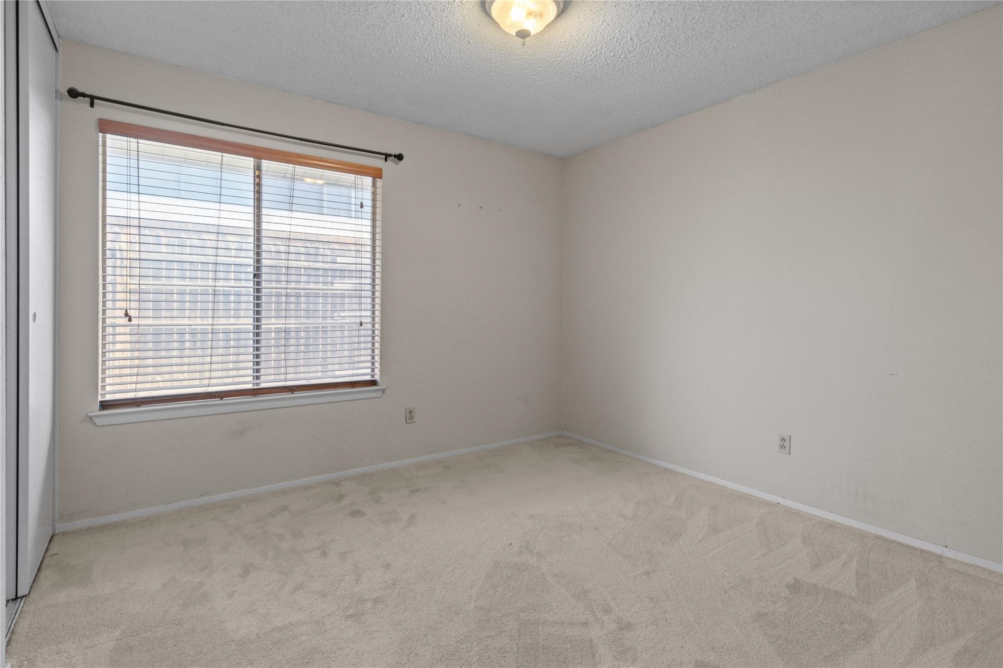 1722 Plantation Road Garland TX 75044