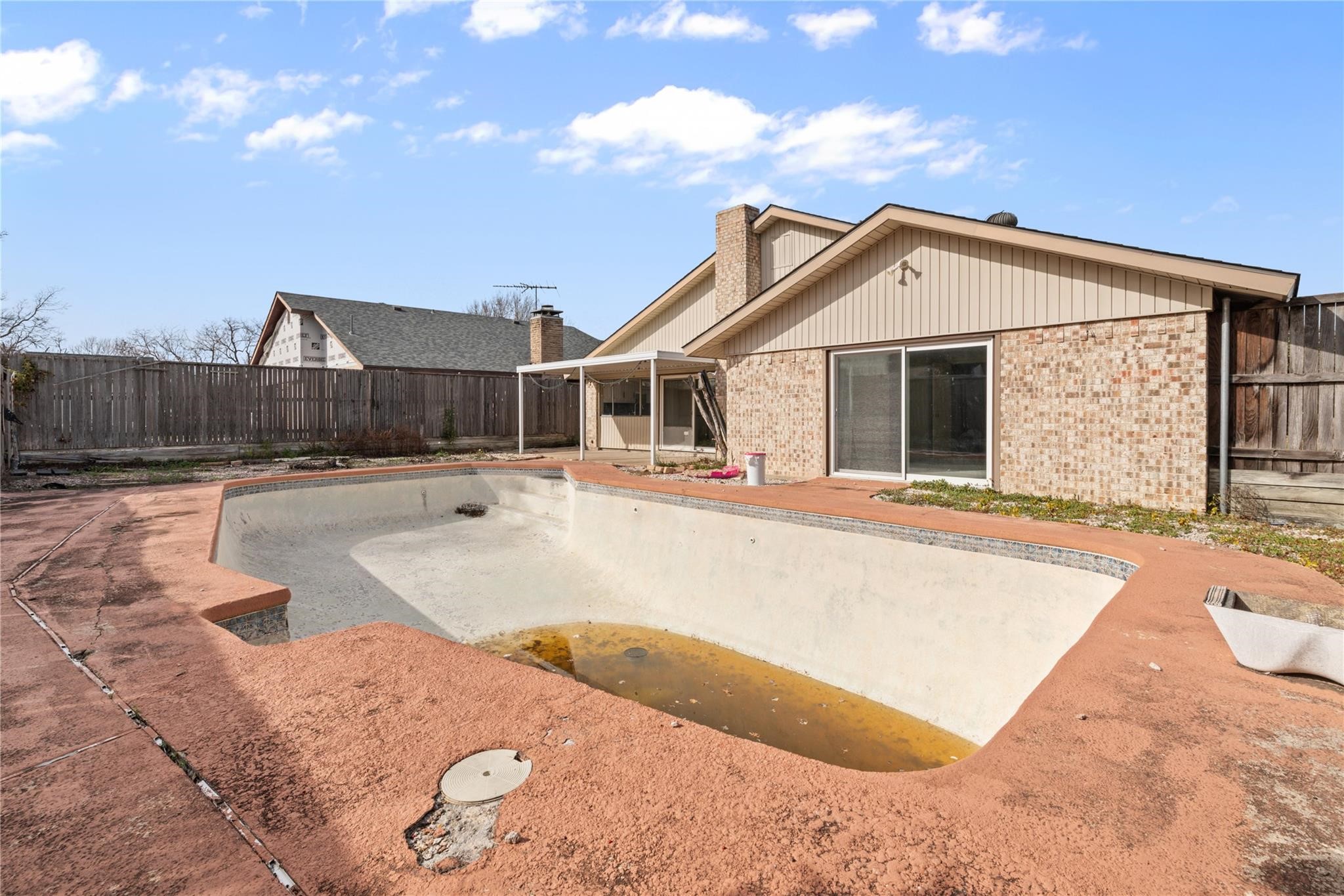 1722 Plantation Road Garland TX 75044