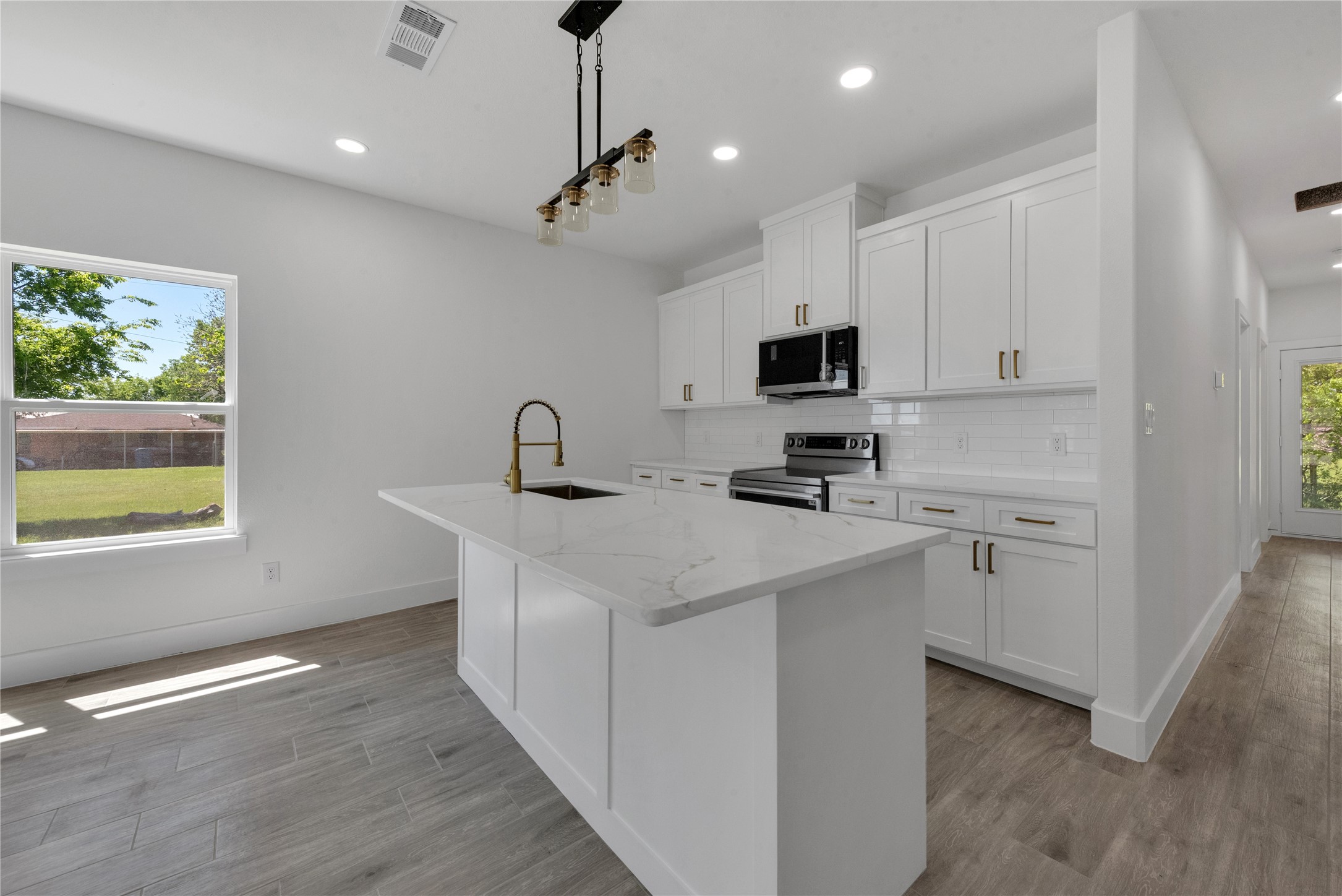 115 Gibson Lane Valley View TX 76272