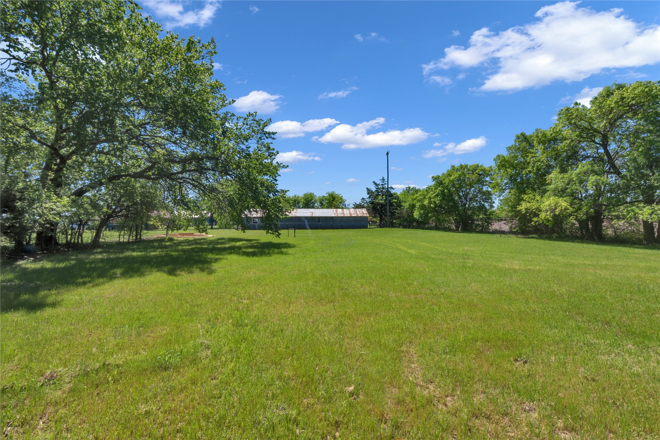 115 Gibson Lane Valley View TX 76272