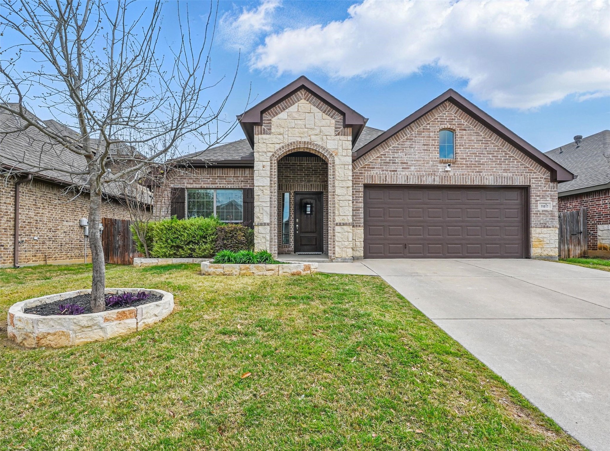 11817 Bexley Drive Burleson TX 76028
