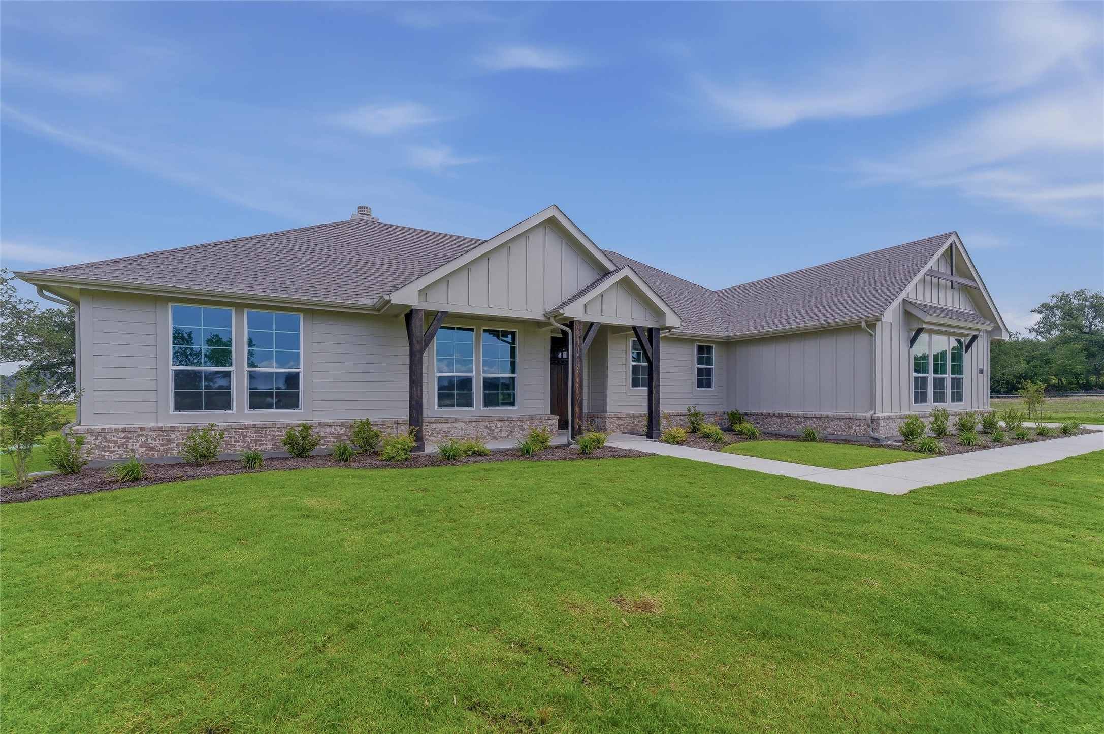 156 Oak Grove Way Springtown TX 76082