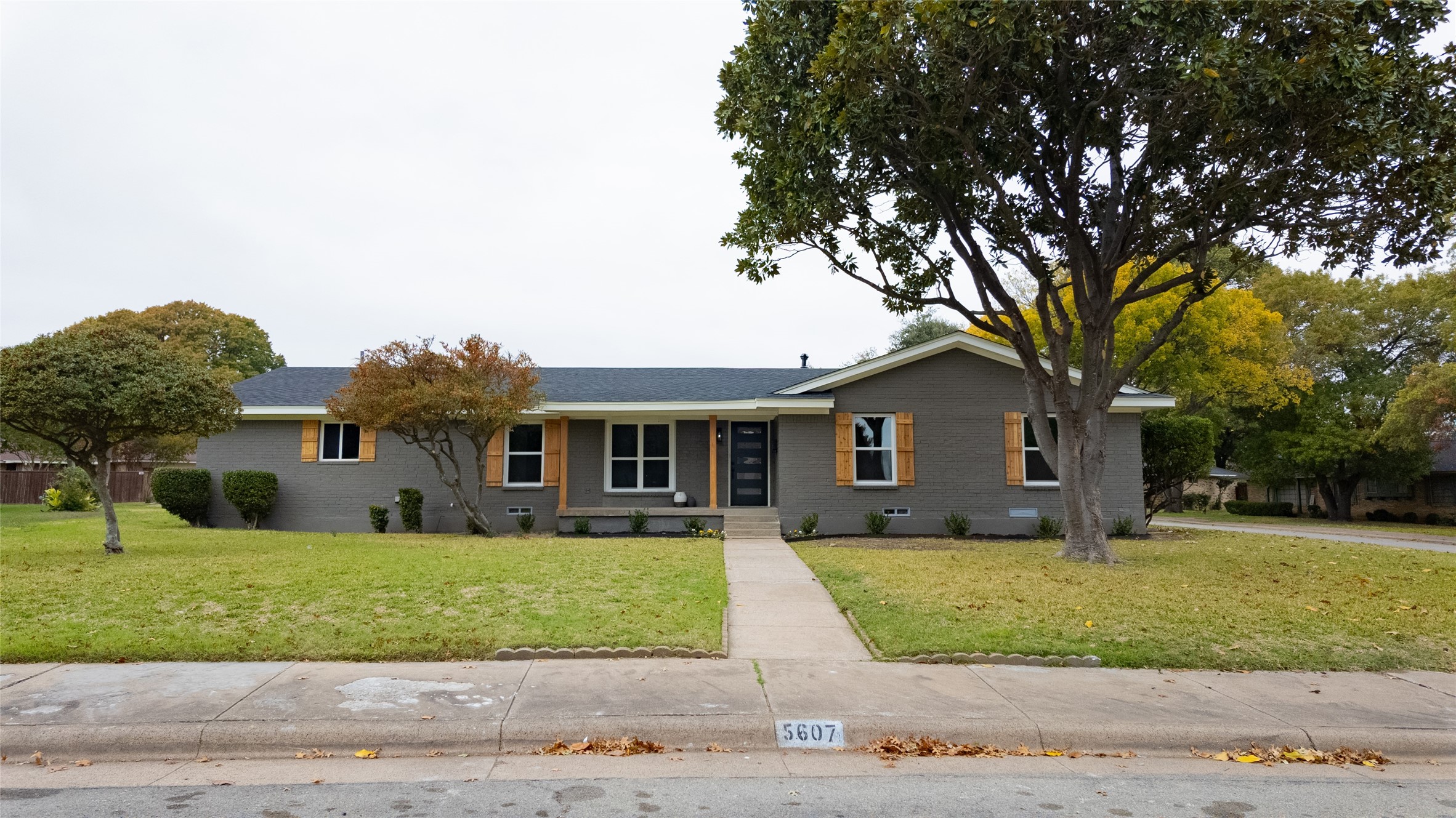 5607 Elm Valley Lane Dallas TX 75232