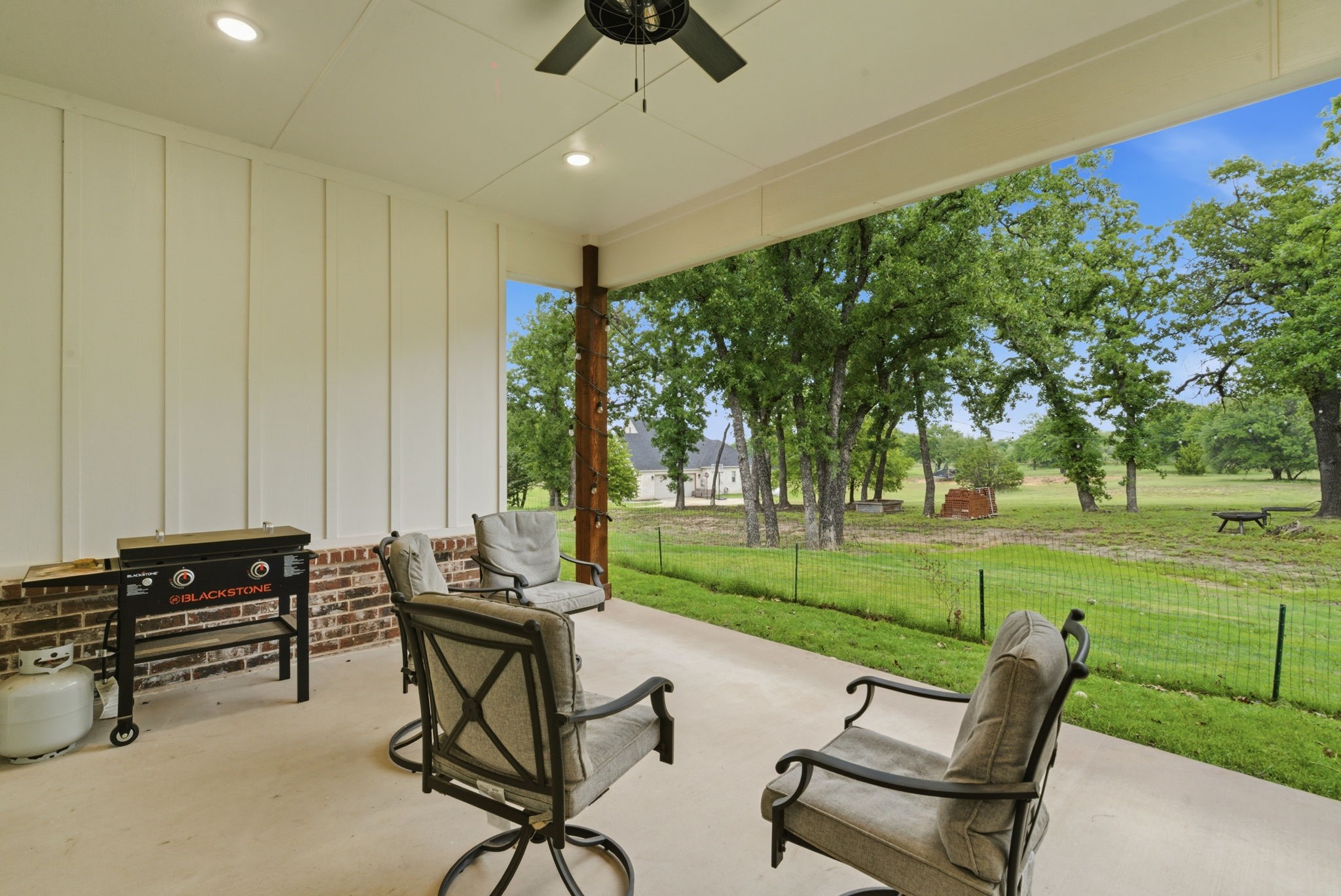 309 Aviara Court Poolville TX 76487