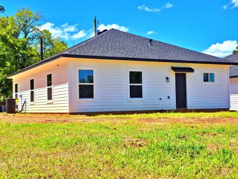 264 10th Street NE Paris TX 75460