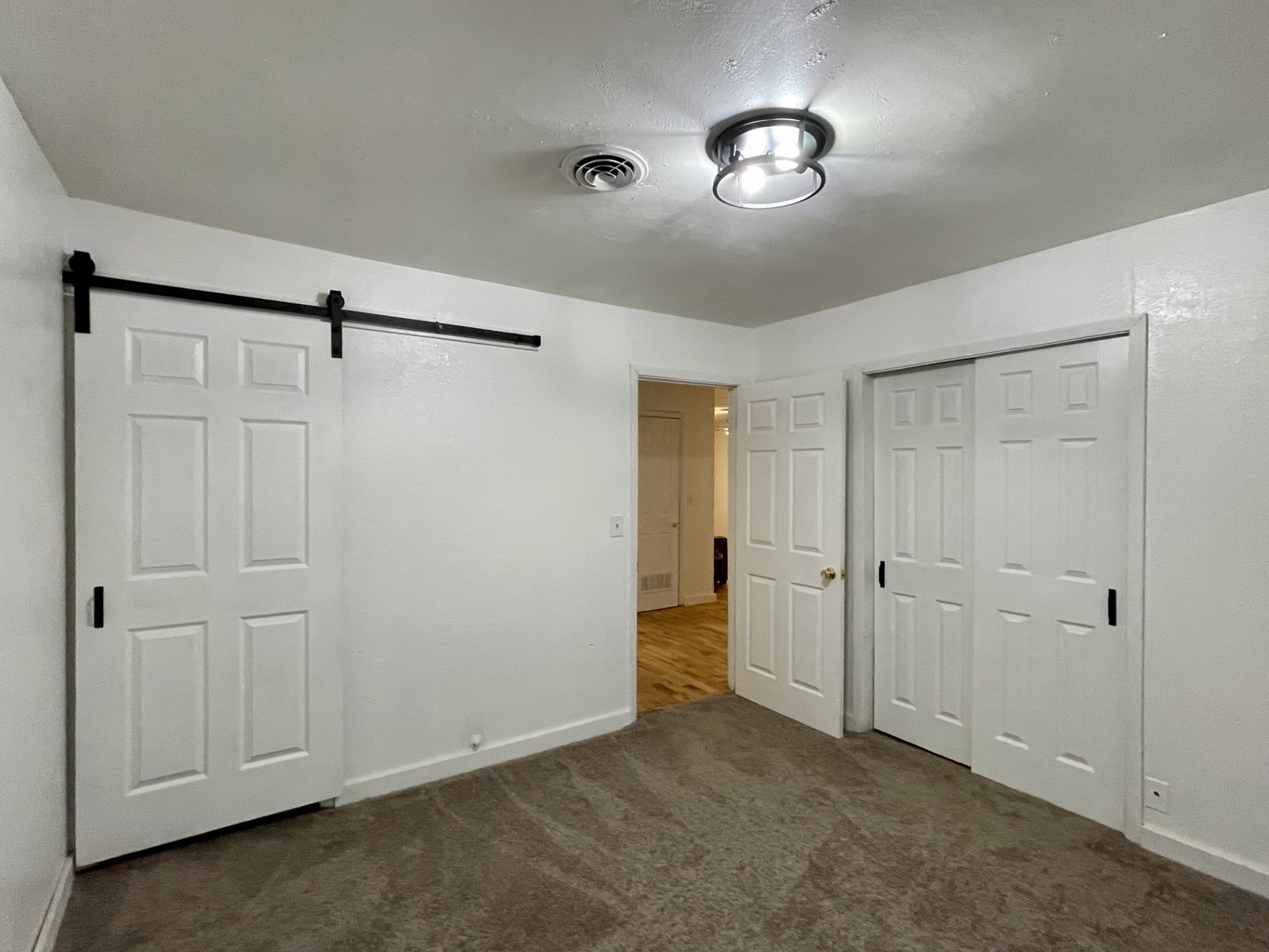 711 Denver Street Alvord TX 76225