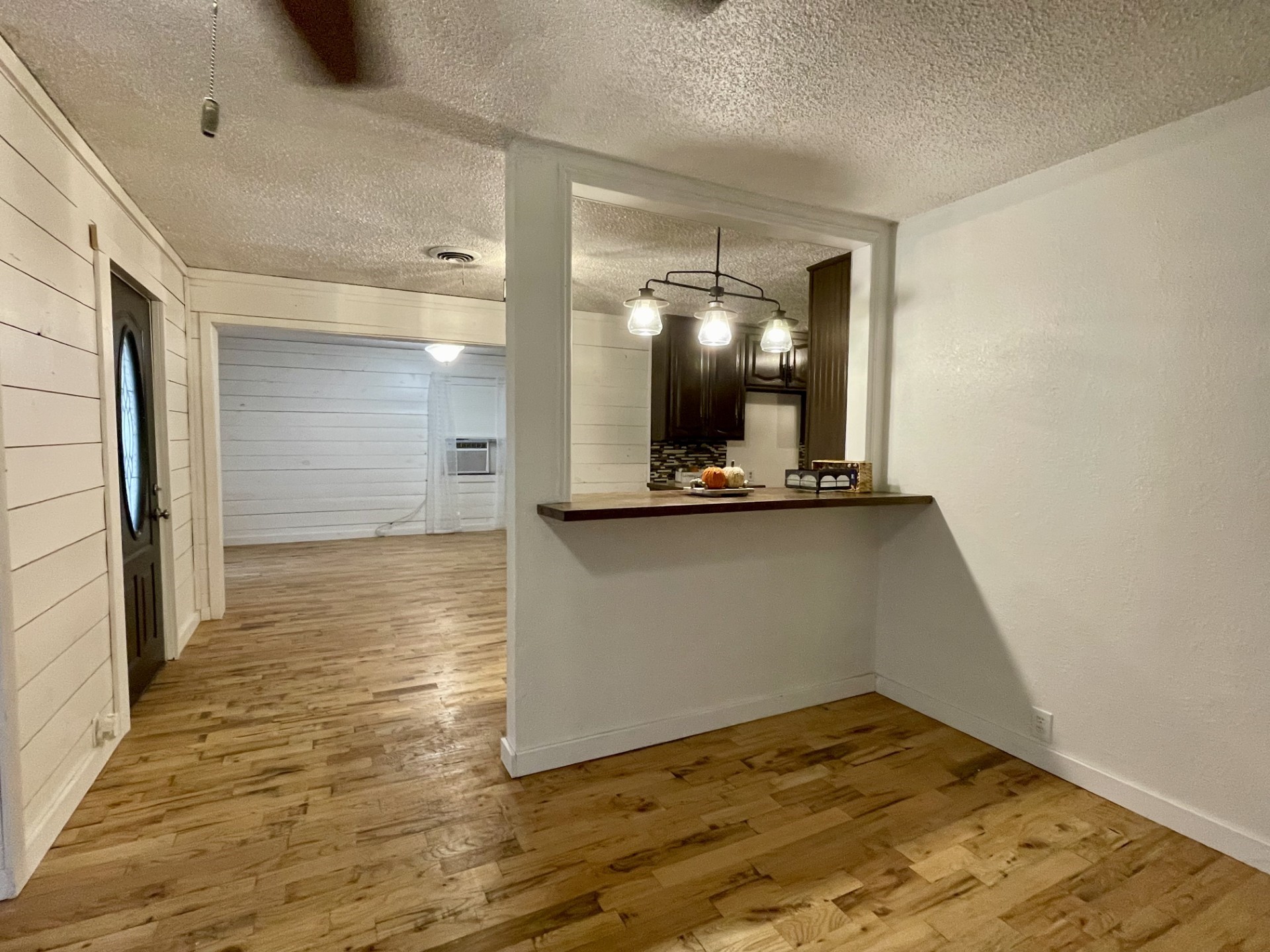 711 Denver Street Alvord TX 76225