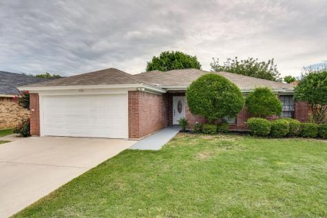 7754 Crossbow Court Watauga TX 76148