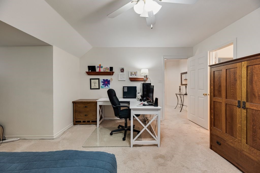 2795 County Road 1030 Chatfield TX 75105