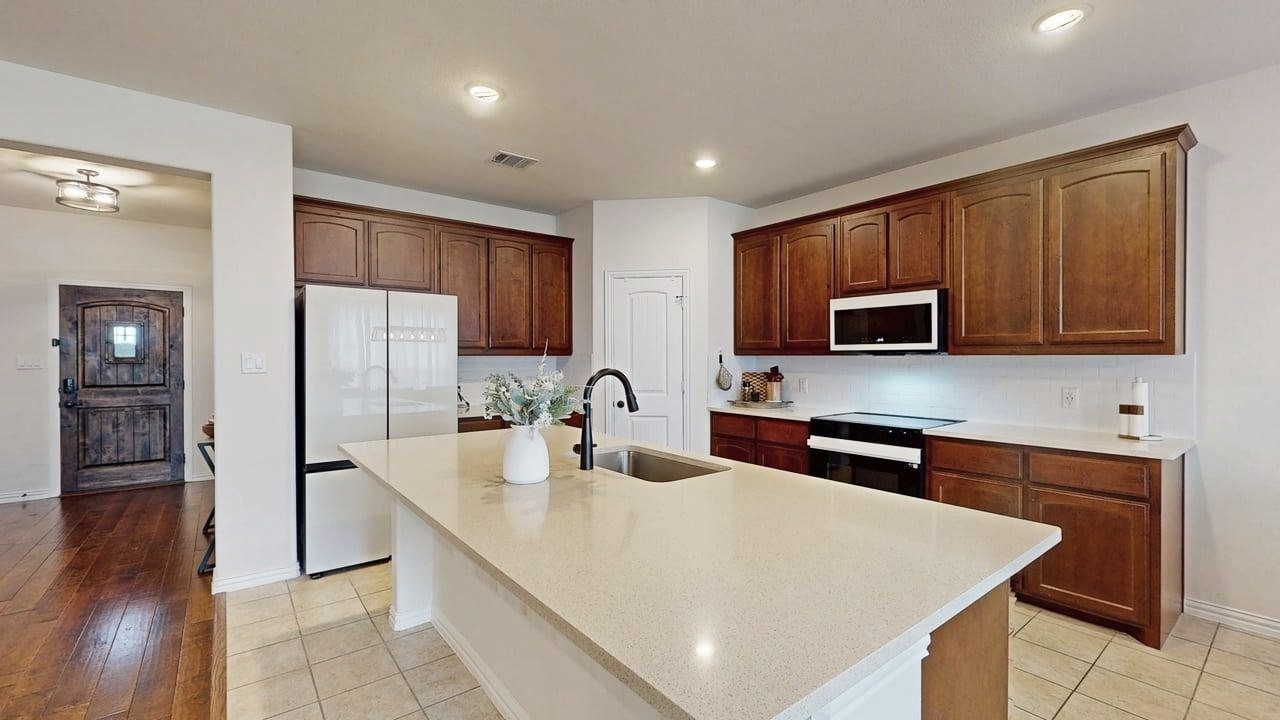 4601 Oriole Drive Sherman TX 75092