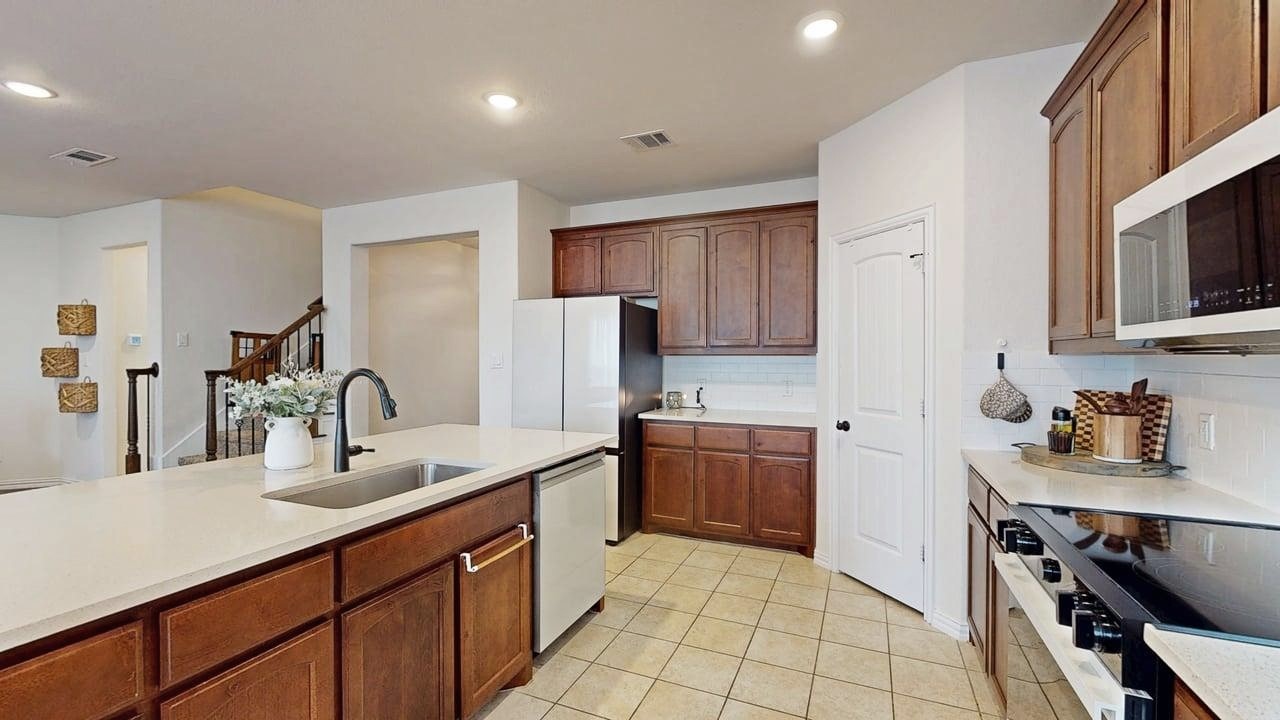 4601 Oriole Drive Sherman TX 75092
