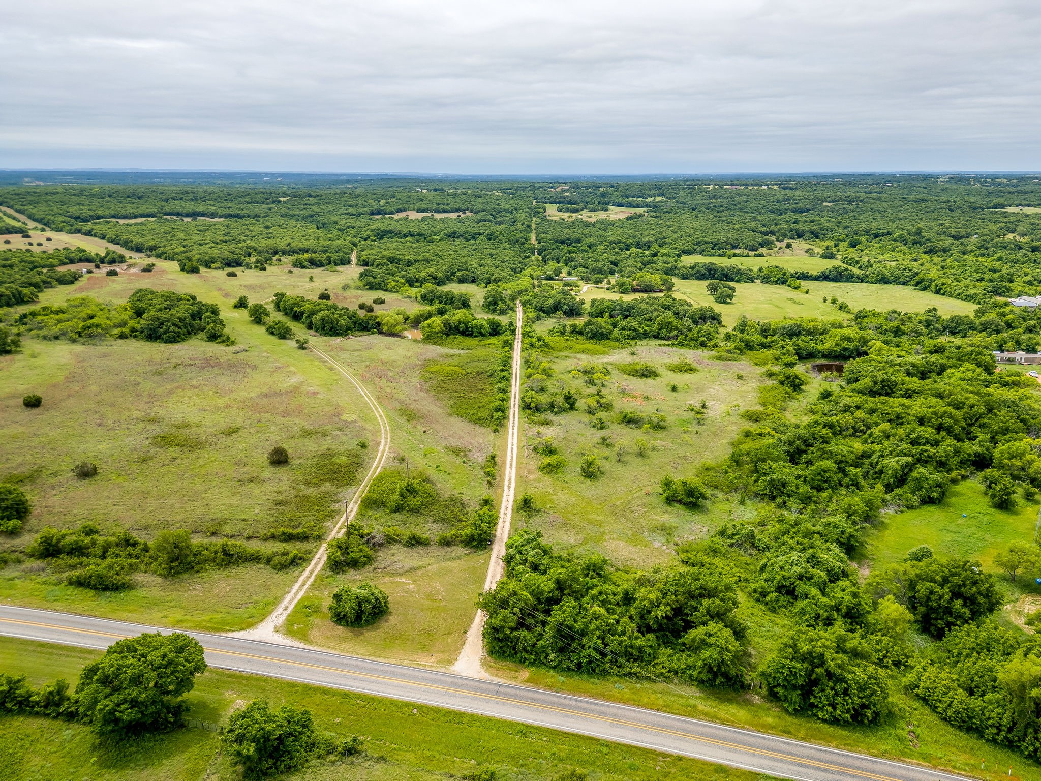 4180 E Fm 2210 E Perrin TX 76486
