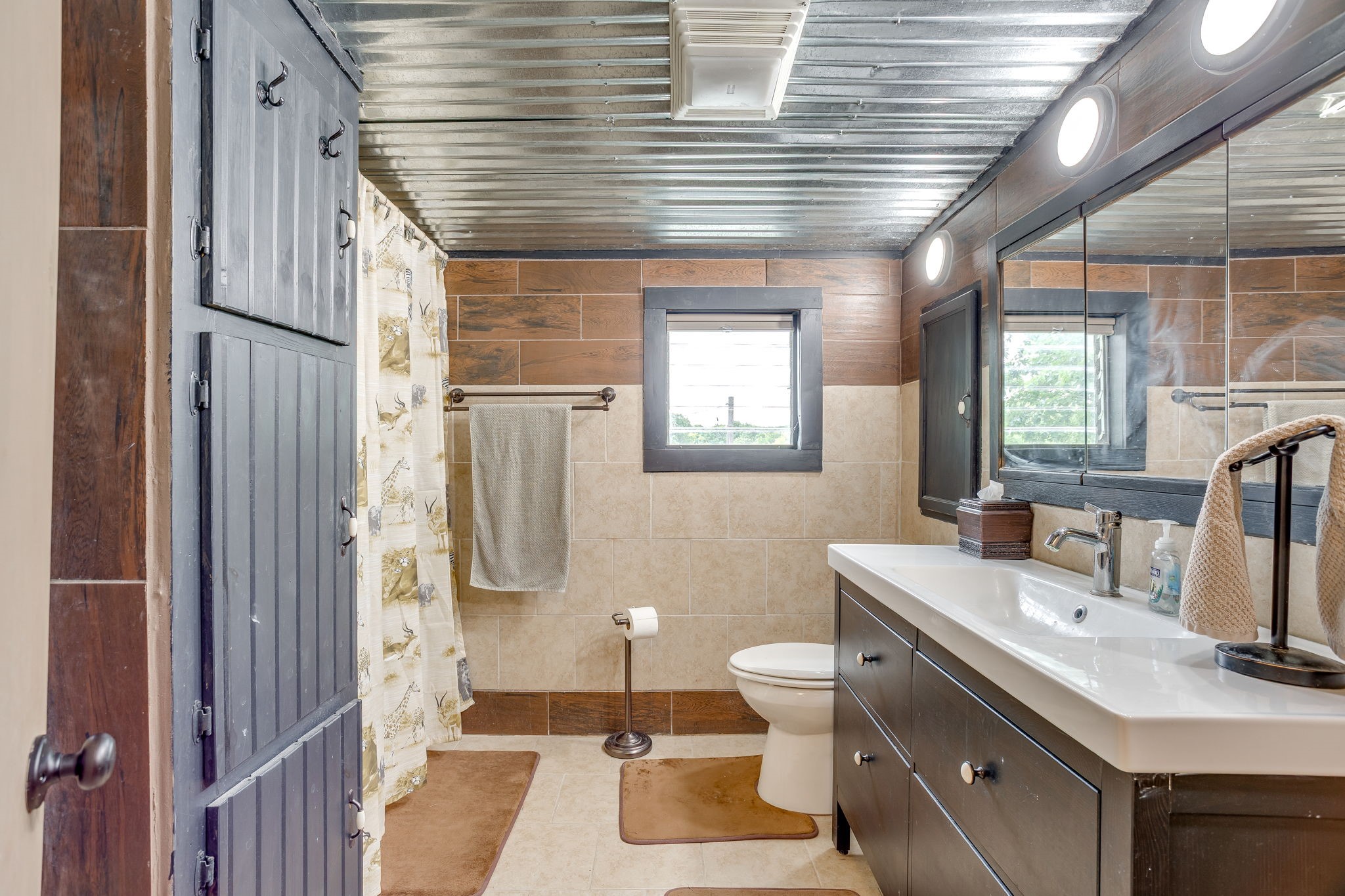 4180 E Fm 2210 E Perrin TX 76486