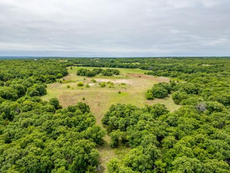 4180 E Fm 2210 E Perrin TX 76486