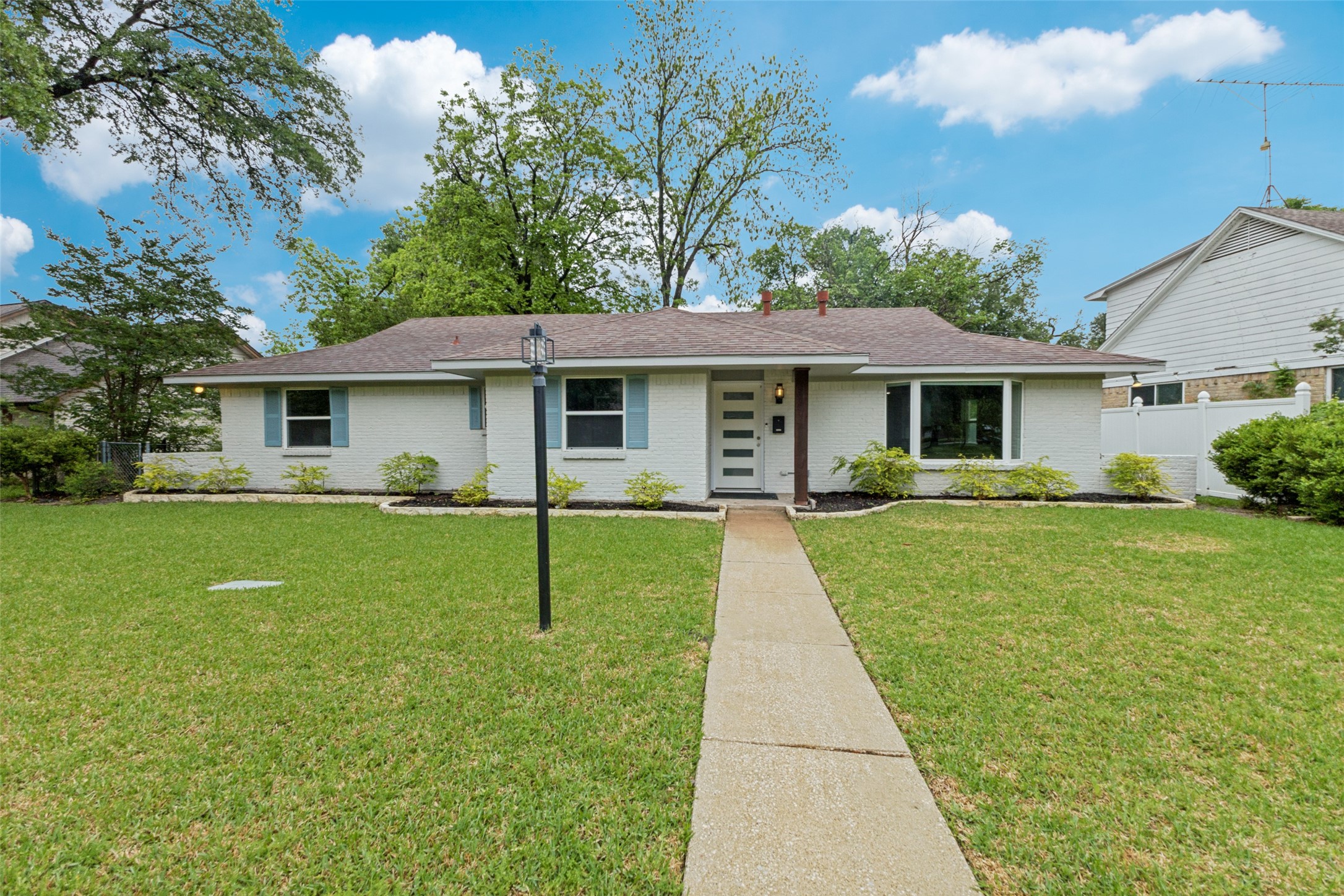 11336 Drummond Drive Dallas TX 75228