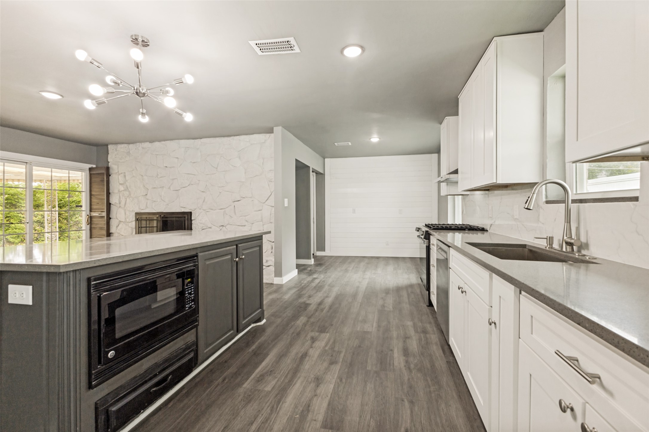 11336 Drummond Drive Dallas TX 75228
