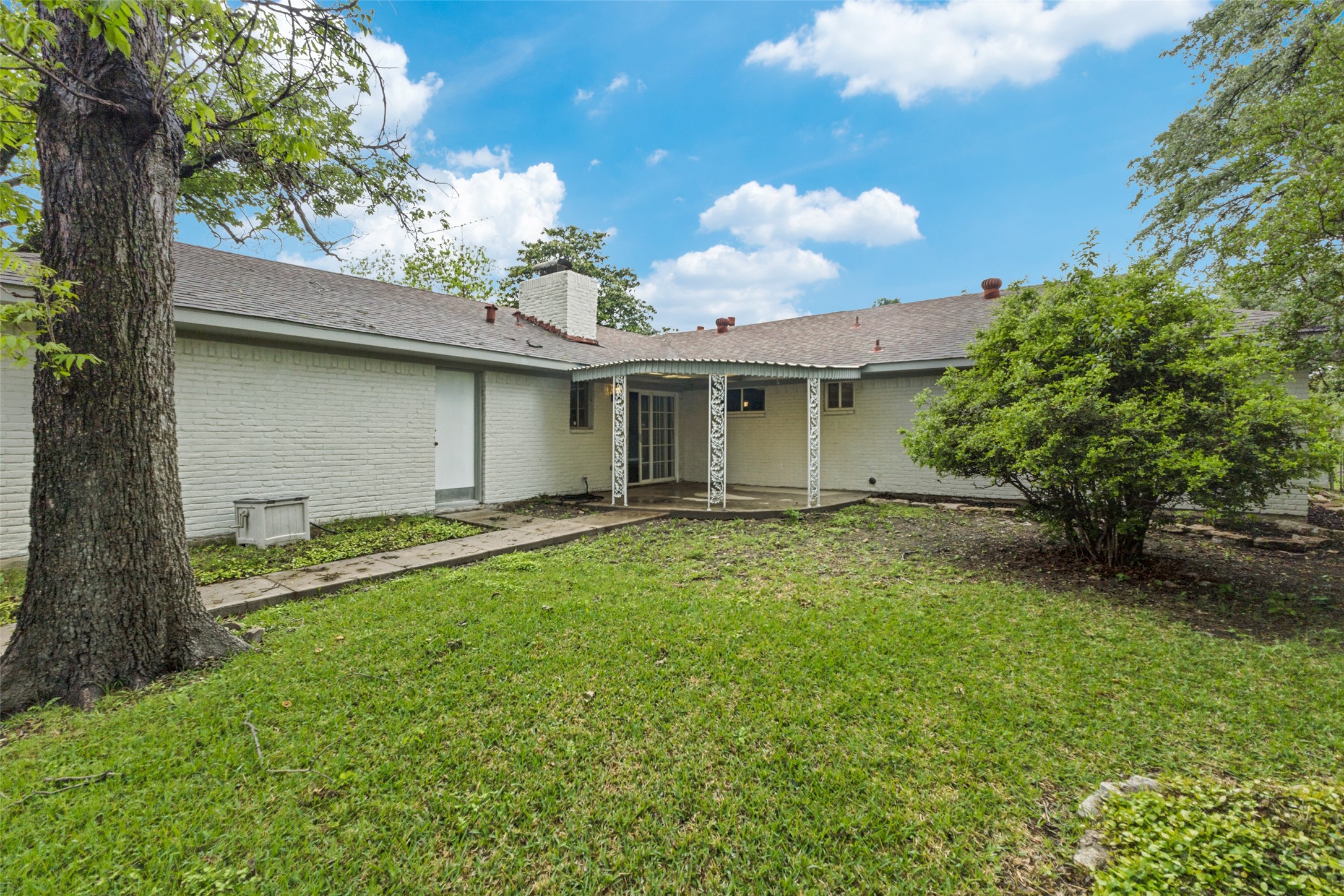 11336 Drummond Drive Dallas TX 75228