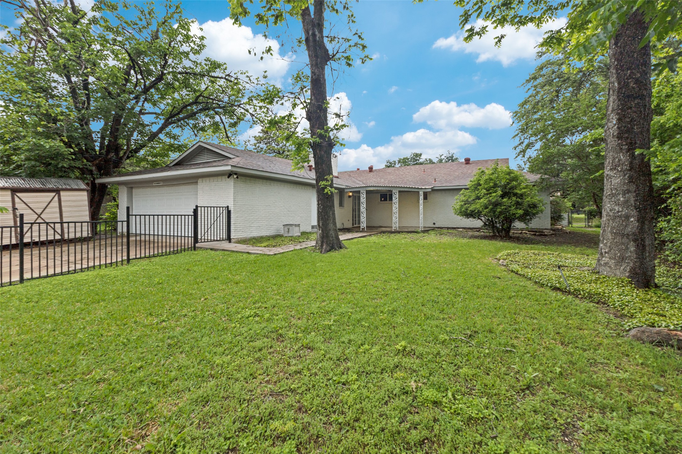 11336 Drummond Drive Dallas TX 75228