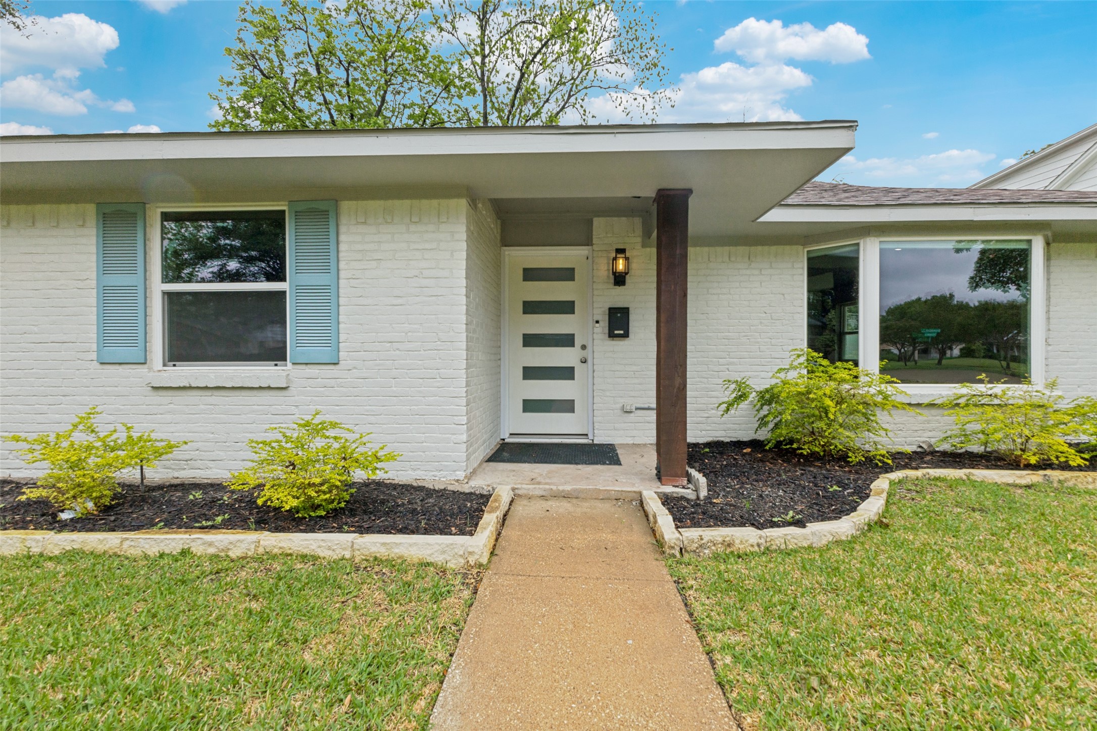11336 Drummond Drive Dallas TX 75228