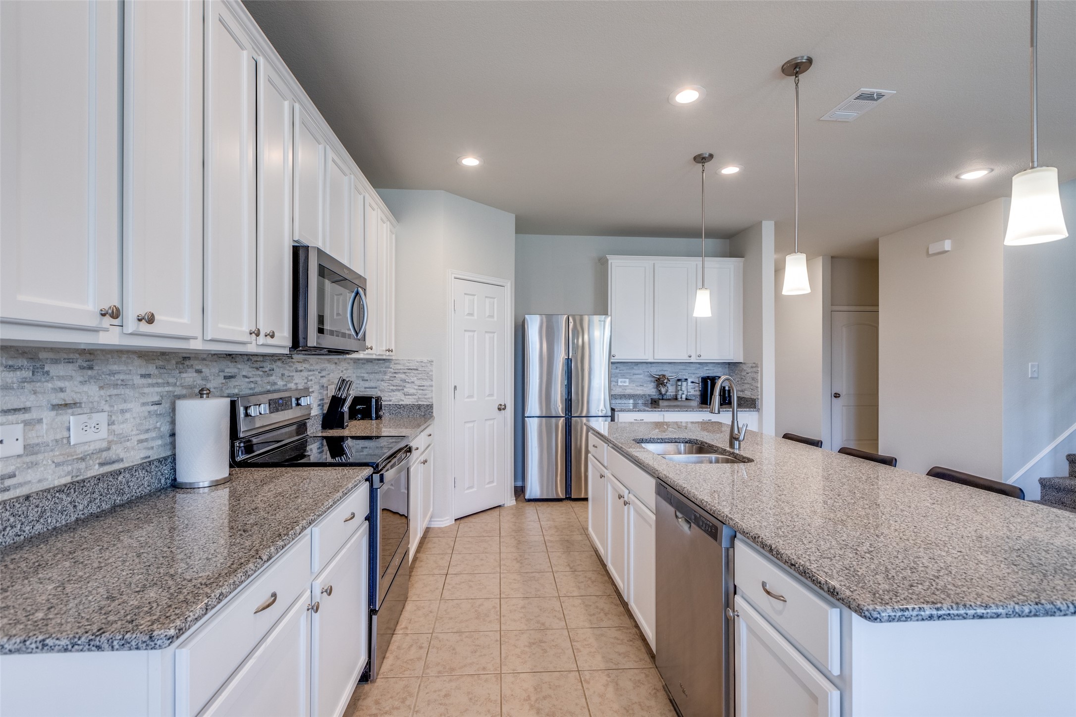 1700 Vernon Drive Aubrey TX 76227