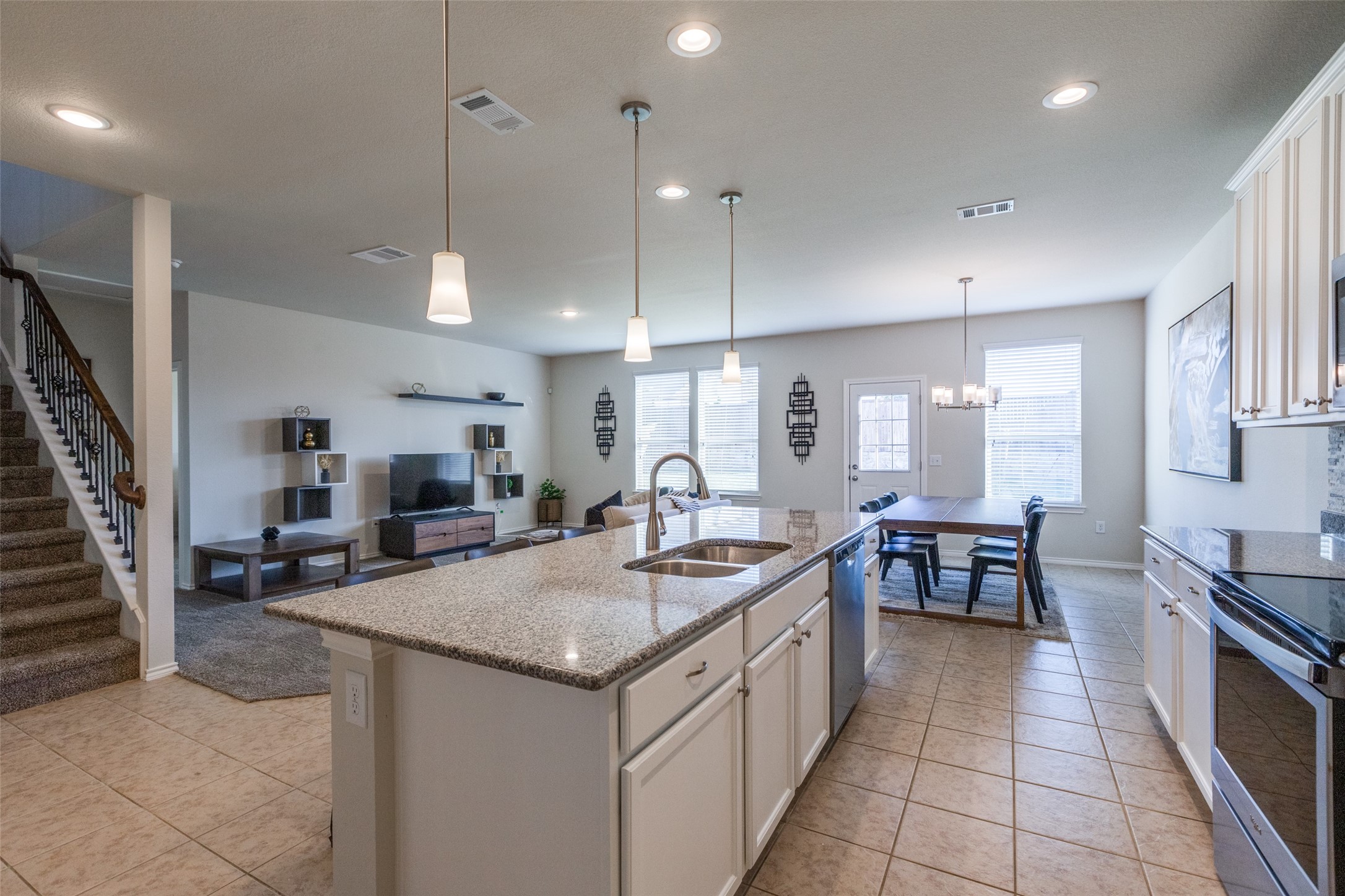 1700 Vernon Drive Aubrey TX 76227