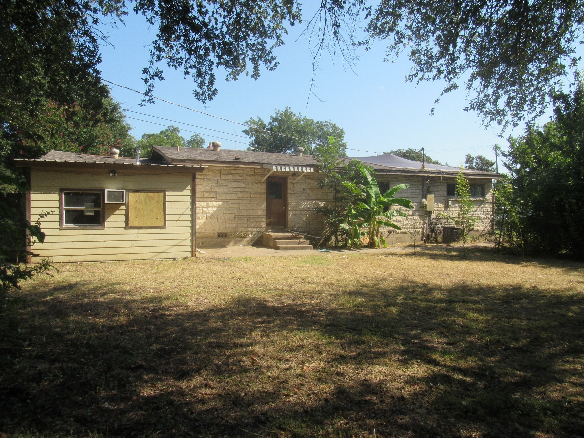 3708 Acree Street Beverly Hills TX 76711