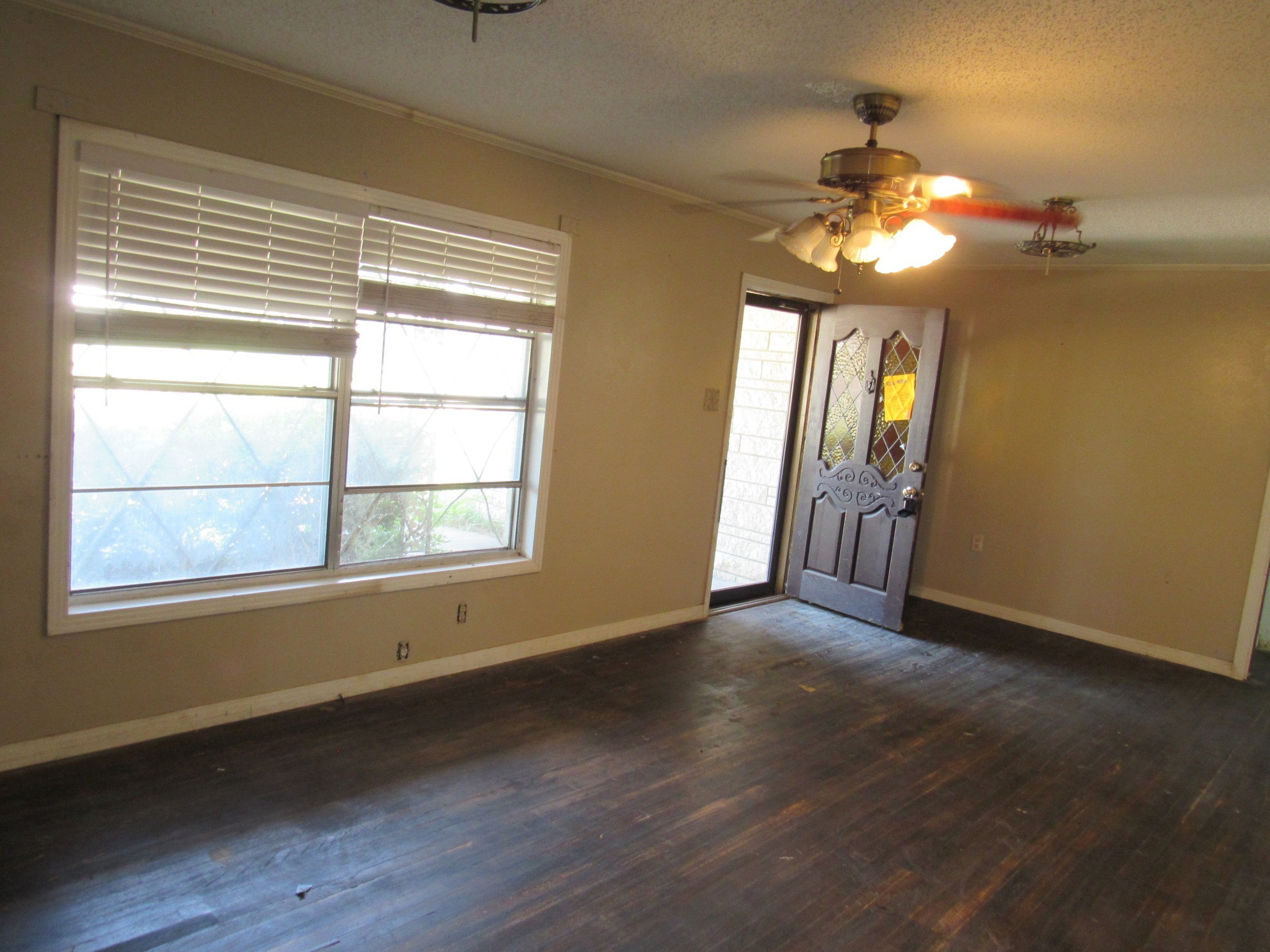 3708 Acree Street Beverly Hills TX 76711
